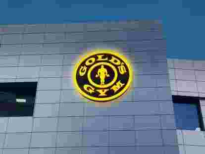 Golds-Gym-Lightbox-sign-414x311.jpg